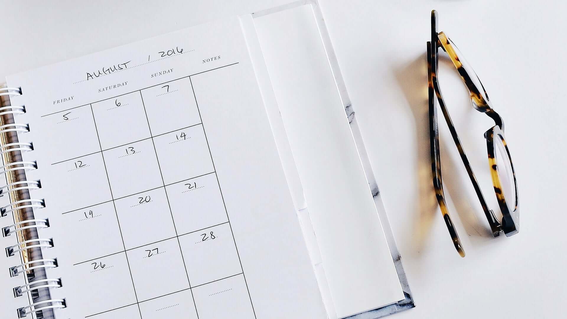 Portfolio Calendar and Glasses - Jupiter X Elements